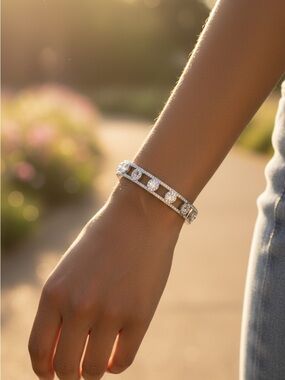 NWT Givenchy Silver-Tone Crystal Pave Pear Bangle Bracelet